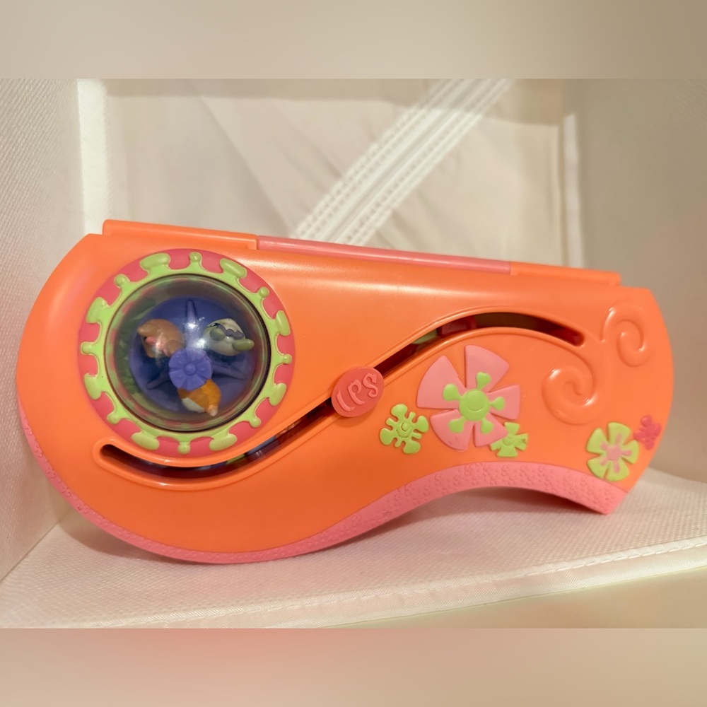 Littlest Pet Shop Teeniest Tiniest Pencil Case Playset